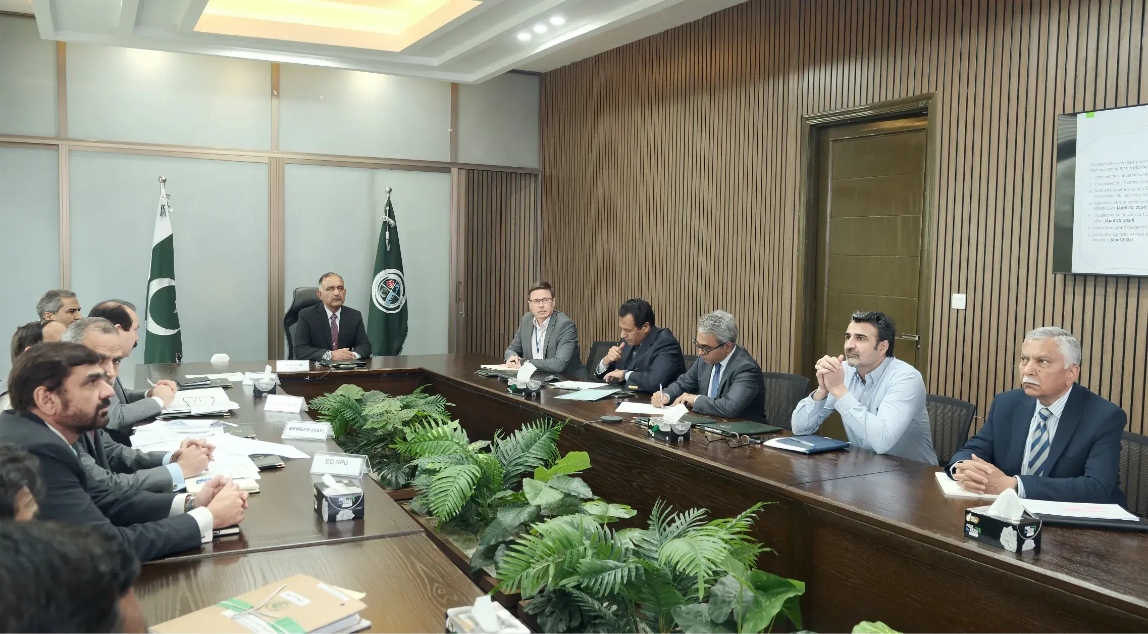 27-03-2024, Islamabad: Chairman NDMA Lt Gen Inam Haider Malik met with ADB Mission at NDMA HQs.